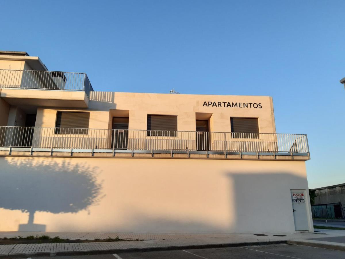 Apartamentos Salitre 소토 데 라 마리나 외부 사진